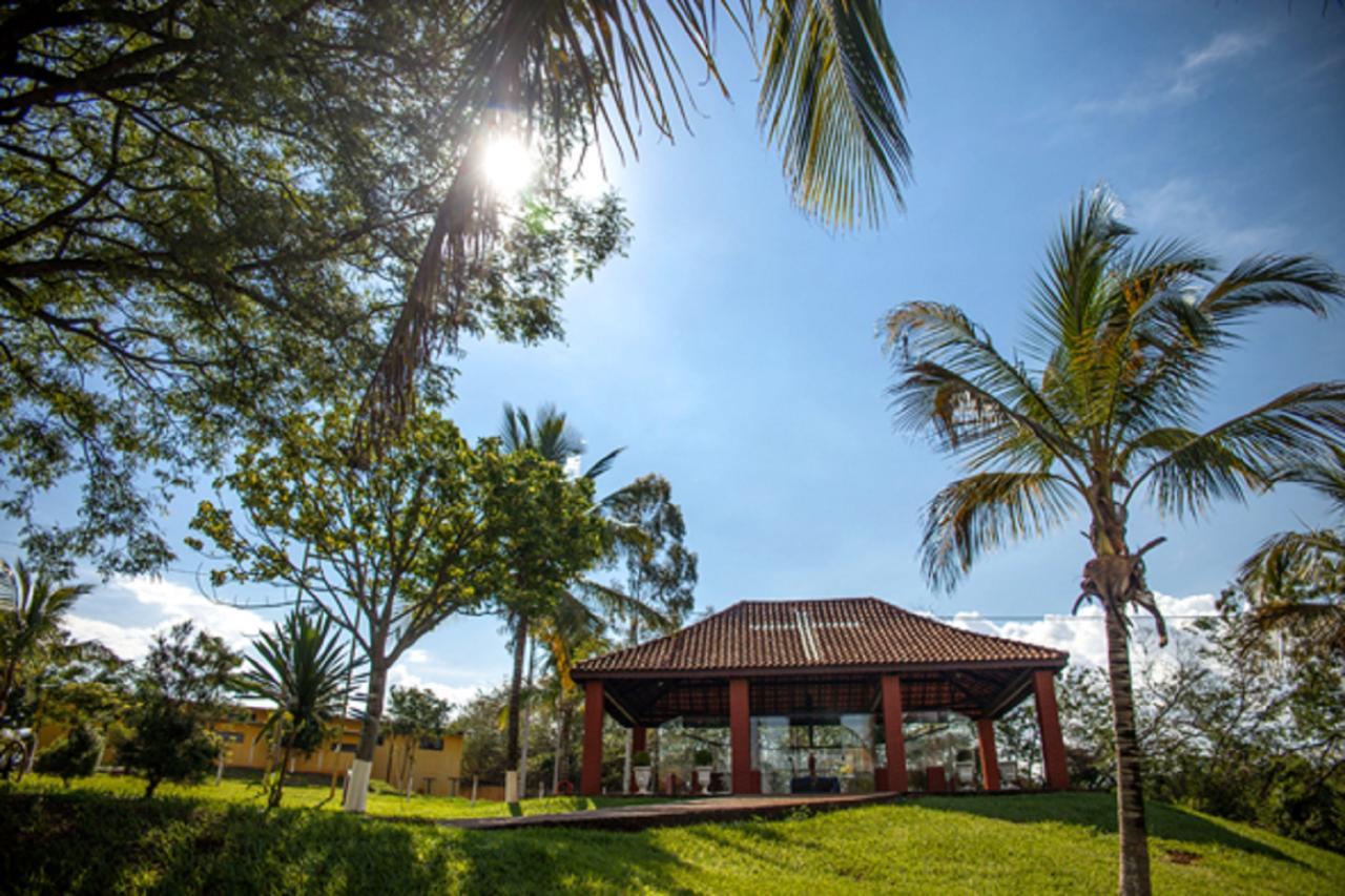 Hotel Recanto Diegues Conchal Ngoại thất bức ảnh