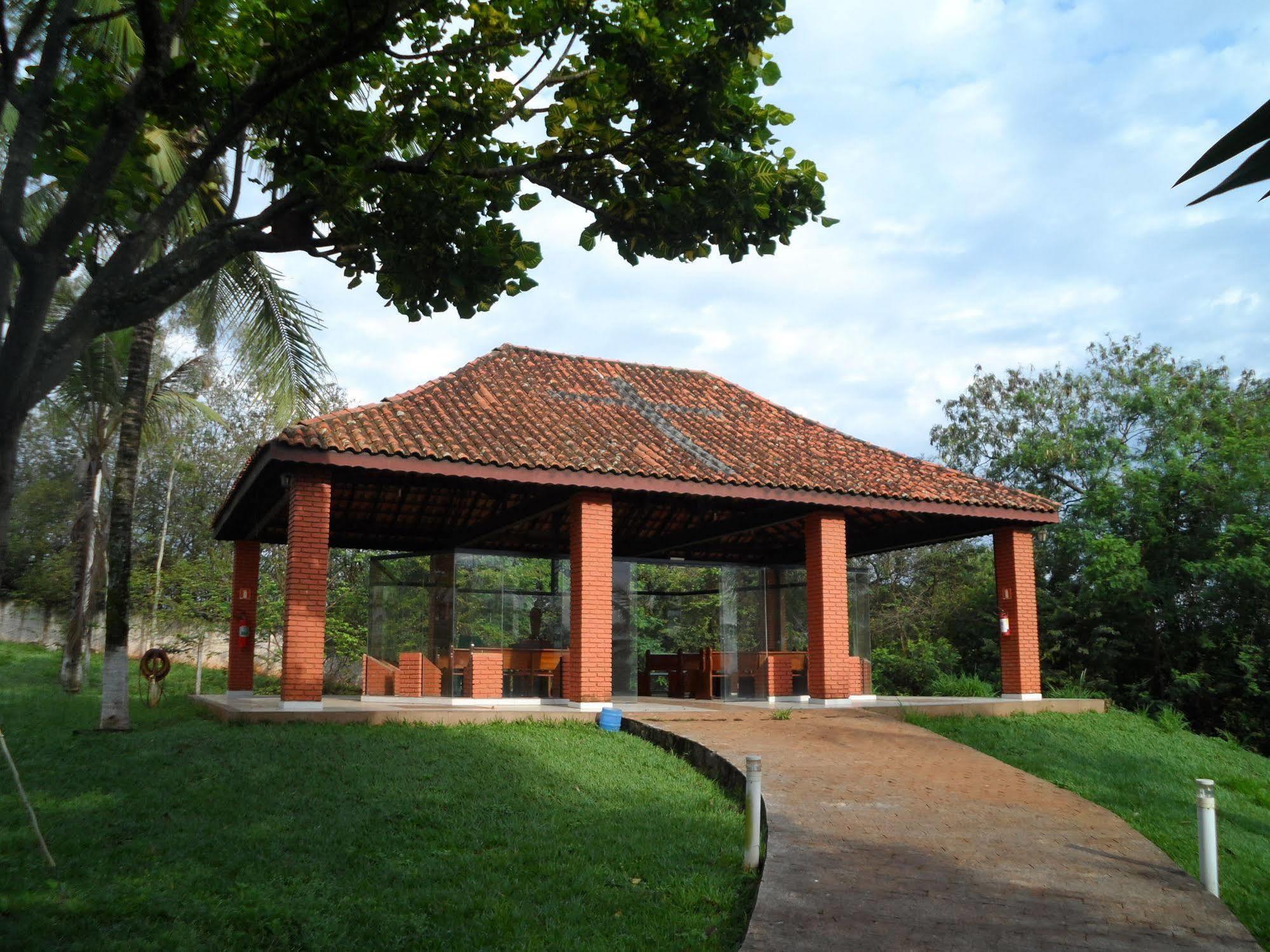 Hotel Recanto Diegues Conchal Ngoại thất bức ảnh